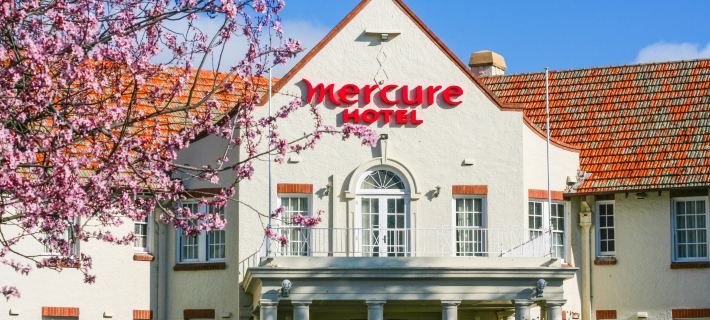 Mercure Canberra Hotels in Canberra
