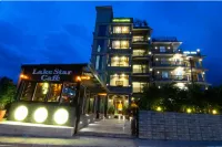 Hotel Lake Star Bistro Отели рядом с достопримечательностью «Jag Mandir»