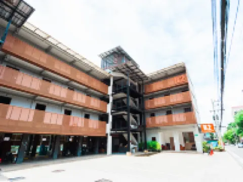 B2 Santitham Boutique and Budget Hotel Hotels in Chiang Mai