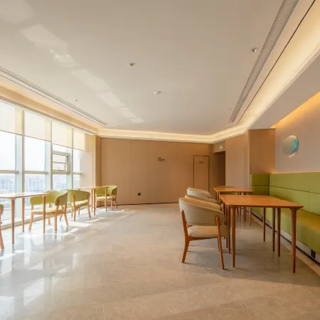 JI Hotel (Longkou Tonghai Road Poly Plaza)