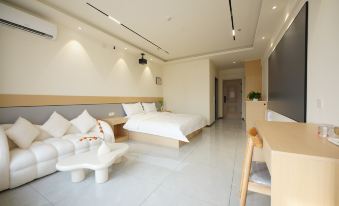 Jingxi Yunxi Hotel (Zibo Wanda Plaza)