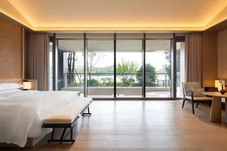 The PASSAGE of UNNA Отели в г. Шанъю