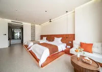 Leisure In The Mountains Hotels in Luxi