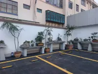 Jianchuan Fangyuan Hotel - Parkplatz