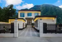Yunshuijian Meisu (Huashan Tourist Center Store) Hotel dekat Yuquan Courtyard of Huashan
