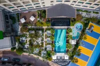 Chuxiong Purple Moon Bay Hot Spring Garden Hotel Hotels in Chuxiong