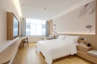 Yijuxuan Hotel (Tanghe People's Hospital New Branch)
