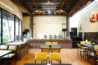 Saung Balibu Hotel