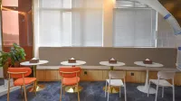 QIXI E-SPORTS HOTEL - فطور