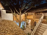 Luogong Qiuyuan Homestay (Luoyi Ancient City Lijingmen Cross Street) โรงแรมใน