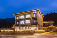 Yushe · Parent-Child Vacation and Scenic View Boutique Hotel (Nanjing Yunshuiyao Waterwheel Store)