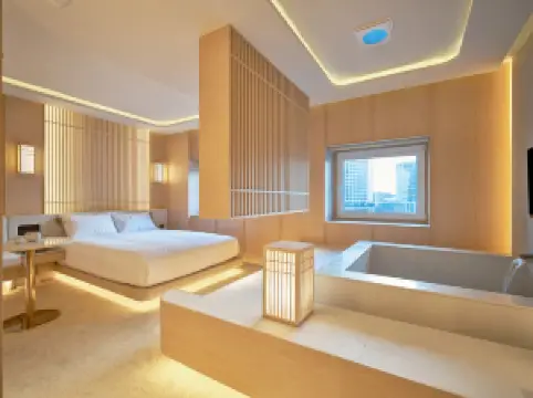 ยูเอช คอนติเนนทัล เซ็นเตอร์พอยต์