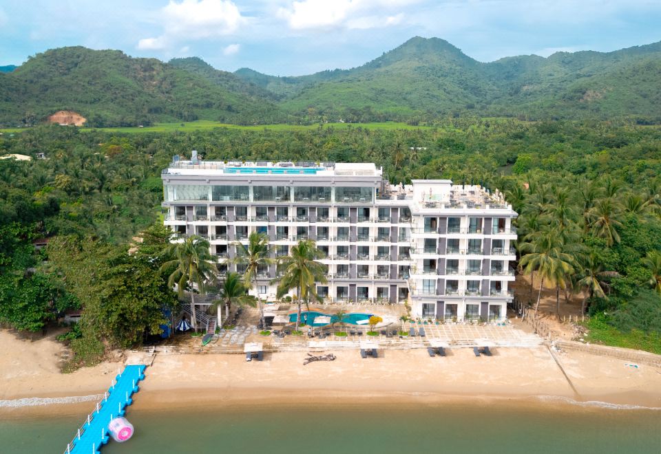 Angel Garden Resort의 깔끔한 실내