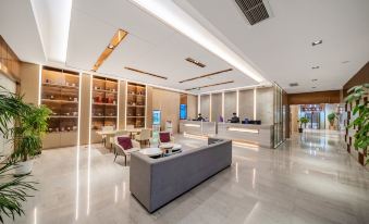 Lavande Hotel(Beijing Jingsong  Panjiayuan Subway Station)