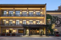 Floral Lux Hotel·Wutong Hotel(Zhongshan Mausoleum) 울퉁불퉁한 성인 정취 용품 플래그십 스토어 주변 호텔