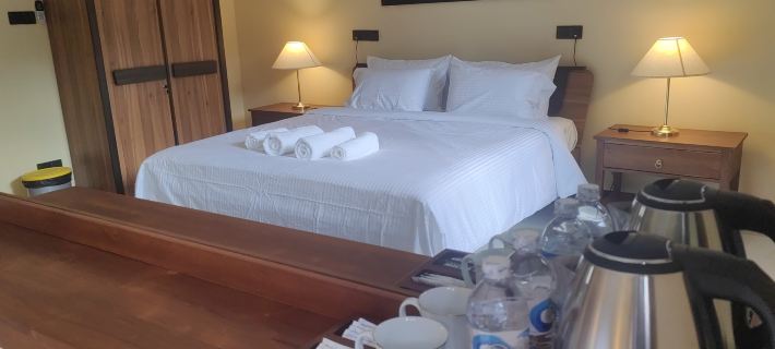 Villa Infinity Negombo Hotels in Negombo