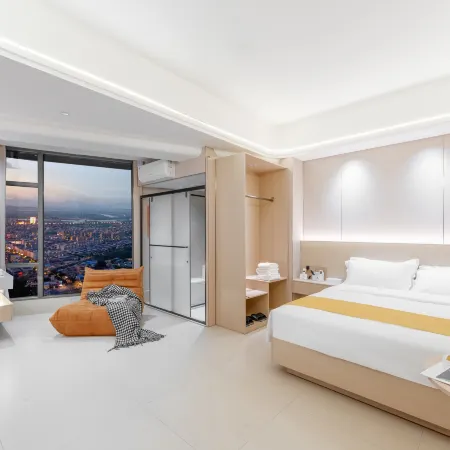 Qionghai Yijia Intelligent Hotel