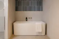 Crowne Plaza ADELAIDE MAWSON LAKES by IHG