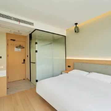 Shui Shang Lou Hotel (Nanjing Confucius Temple Old Gate East Branch) Отели рядом с достопримечательностью «Ворота Чжунхуамынь»