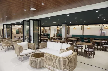 Hudor Resort - Bauang, La Union