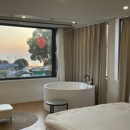 Fenli Courtyard. Lakeview Garden Holiday Homestay (Xishan Mingyuewan Branch)