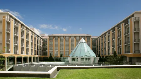 Miyako Hotel Kyoto Hachijo Отели рядом с достопримечательностью «Храм Кёдзан-дзи»