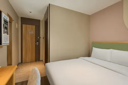 Home Inn Neo (Ganzhou Hongqi Avenue South Gate) Отели рядом с достопримечательностью «Jiangxi University of Science and Technology Applied Science College»
