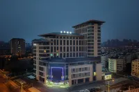 JI Hotel (Zhenjiang Dingmao Wuyue Square) - 3-Star