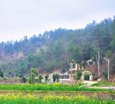 Shaoshan YinfengJu(Former Residence Scenic Area)