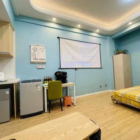 Huimin Yanqiu Homestay Service Center (Huimin New Bus Station)