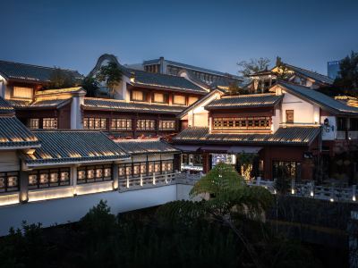 Jinbi Hall Hotel (Nanping Pedestrian Street Jinma Bijifang Branch)