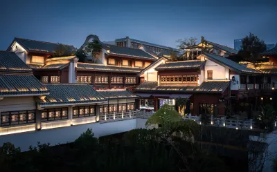 Jinbi Club Chinese Courtyard Hotel (Kunming Old Street Jinma Bijifang Branch) Hotels near Kunming Metallurgy College (Xuefu Road)