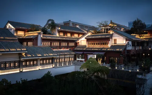 Jinbi Hall Hotel (Nanping Pedestrian Street Jinma Bijifang Branch)