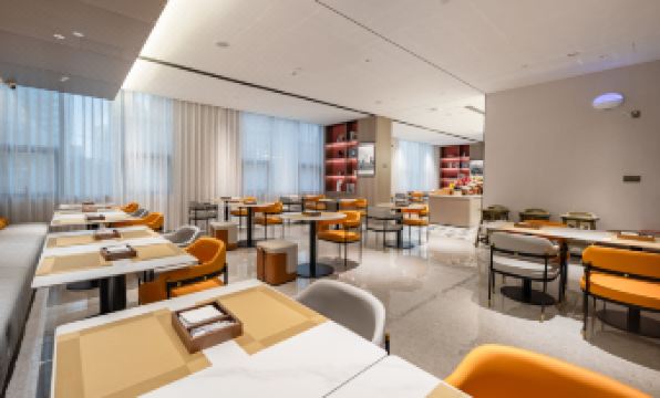 Borrman Hotel (Nanning Yikeda Yifuyuan Jiaoyu Road)