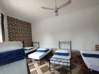 Hostel Castello Maggiore Hotels in Rom
