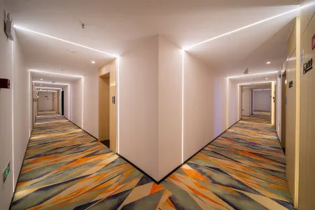 Tuanmao Smart Hotel (Jingshang Trade City Store) Отели рядом с достопримечательностью «Modian Street»