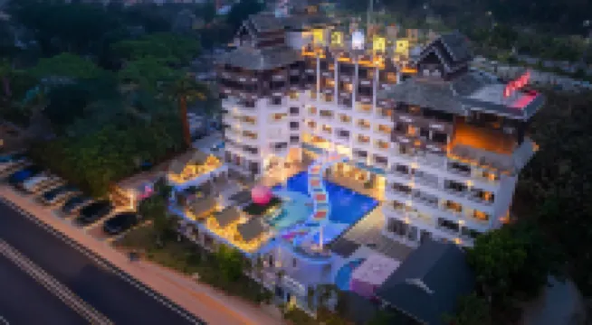 西雙版納悦江酒店（告莊西雙景星光夜市店）