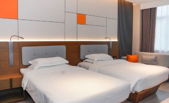 Golden Bridge Garden Hotel