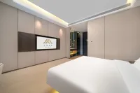Aifeel Hotel (Central Avenue Xinyang Road) - parkir