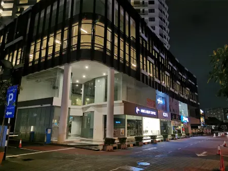 Landmark by Homey Planet 3BR Family Suite(A)