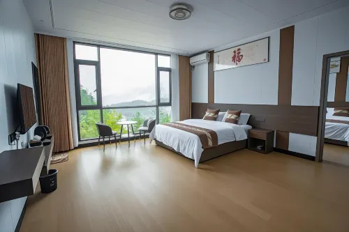 Hefeng Jiayi Homestay (Pingshan Canyon)