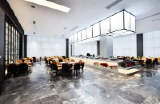 東城飯店（黃果樹大街西秀區高級中學店）