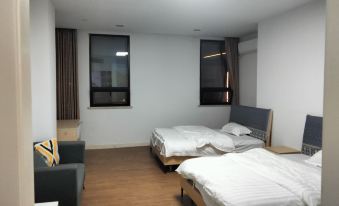 Ziru Apartment