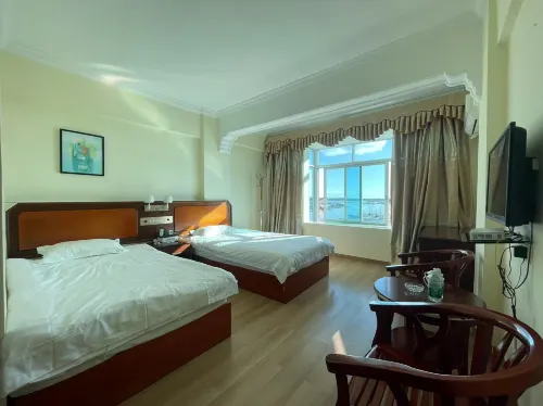 Guanhai Hotel (Xingang Street)
