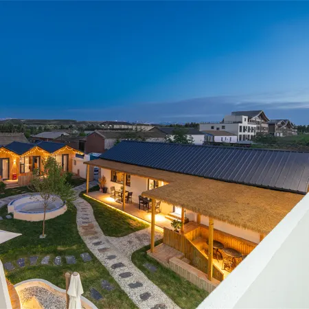 Tekes Yunshang Yimu Homestay