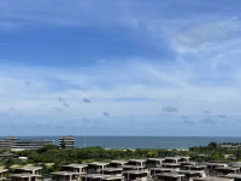 Zhixia Resort Apartment, Baoli Silver Beach, Hailing Island