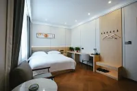 Huayue Hotel