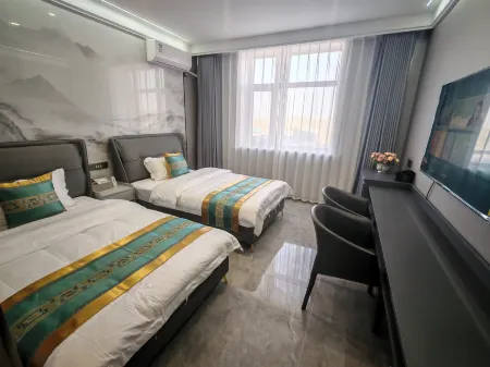 Tianlan Hotel Отели в г. Шинэ-Барга-Юци