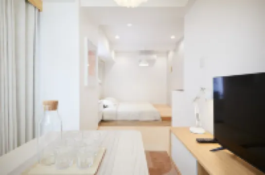 デザイナーズシエスタホテル