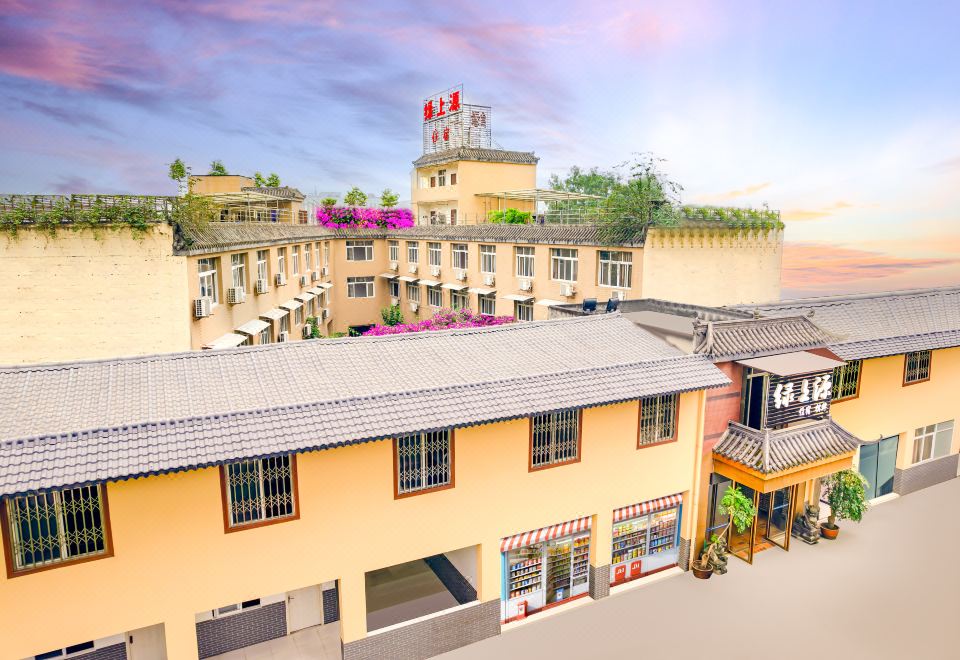 hotel overview picture